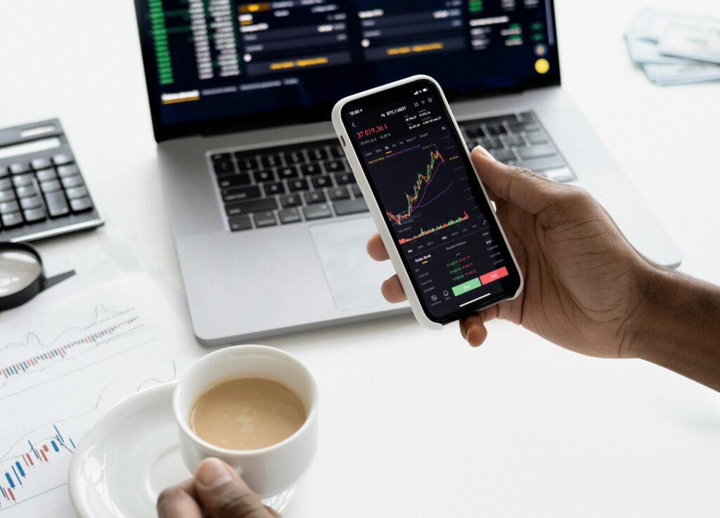 Difference Between Token and Coin in Crypto – 2025